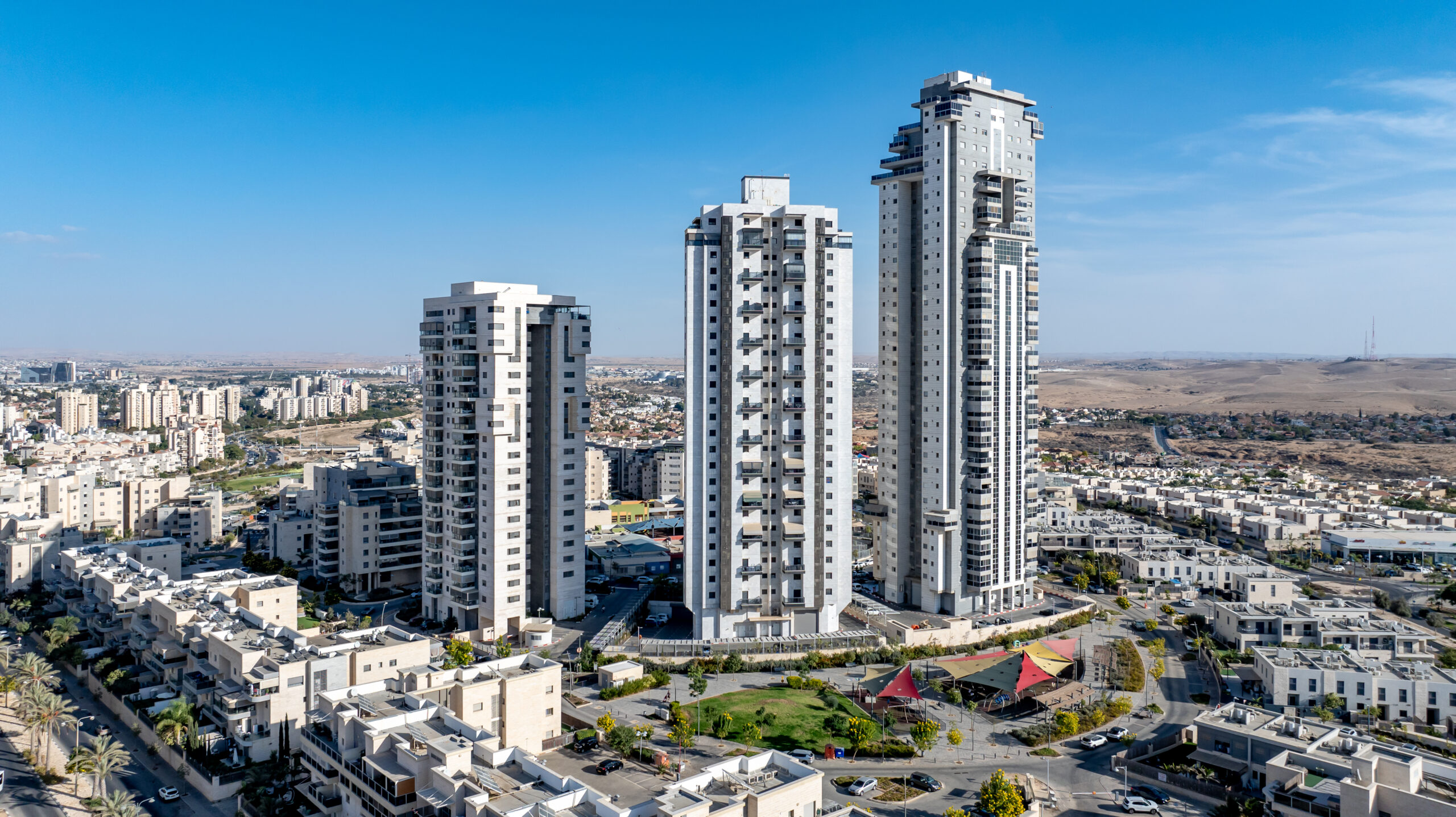 מגדל מגורים בניהול קפיטל