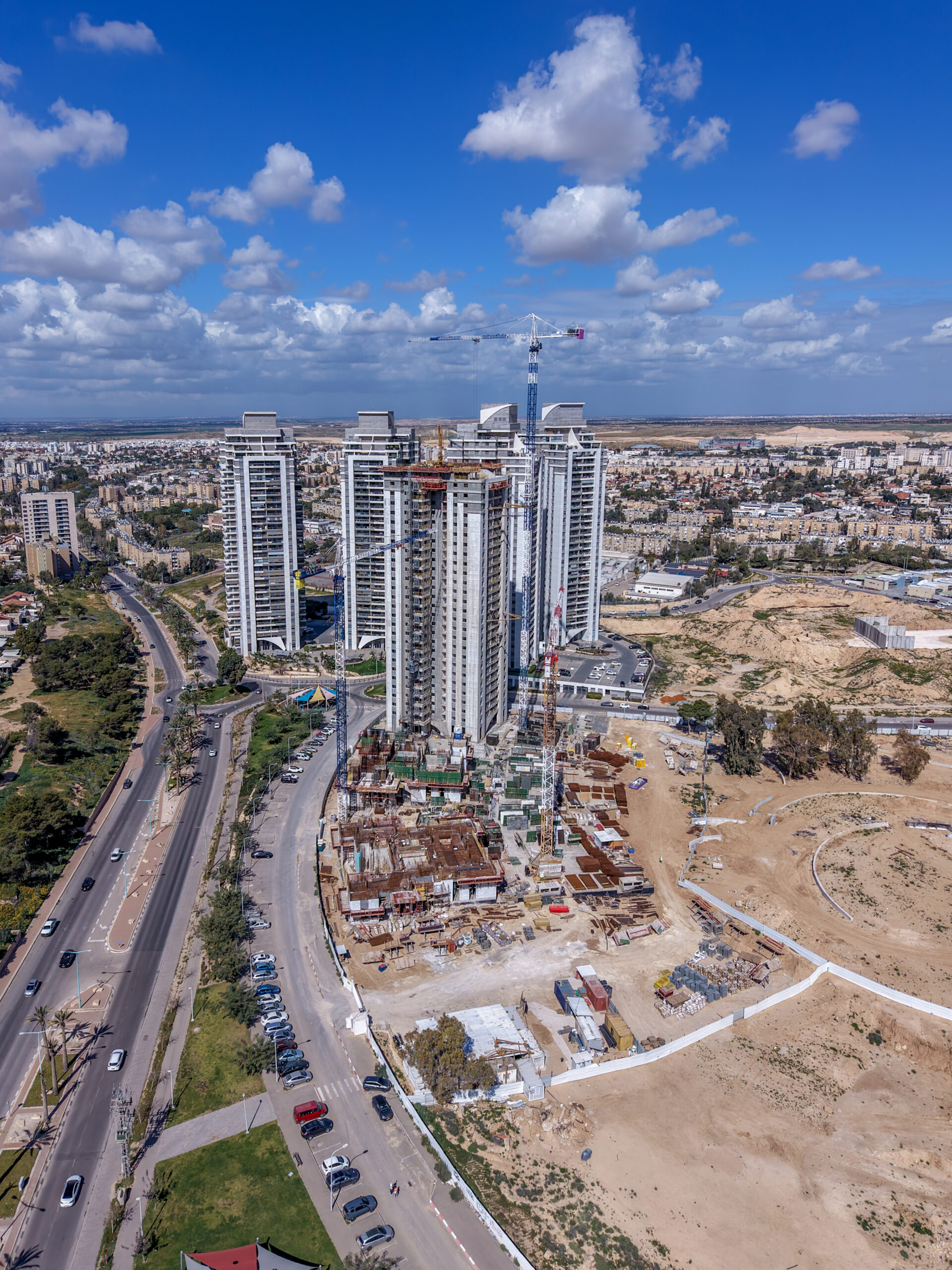 מגדל מגורים בניהול קפיטל